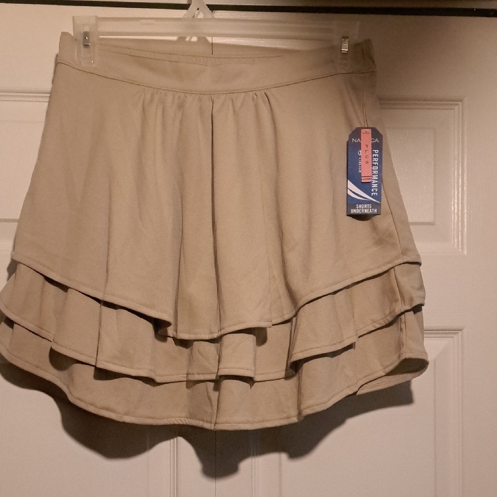 🏅NWTNautica woman's Khaki Performance Athletic Skirt UPF 50 moisture Resistance